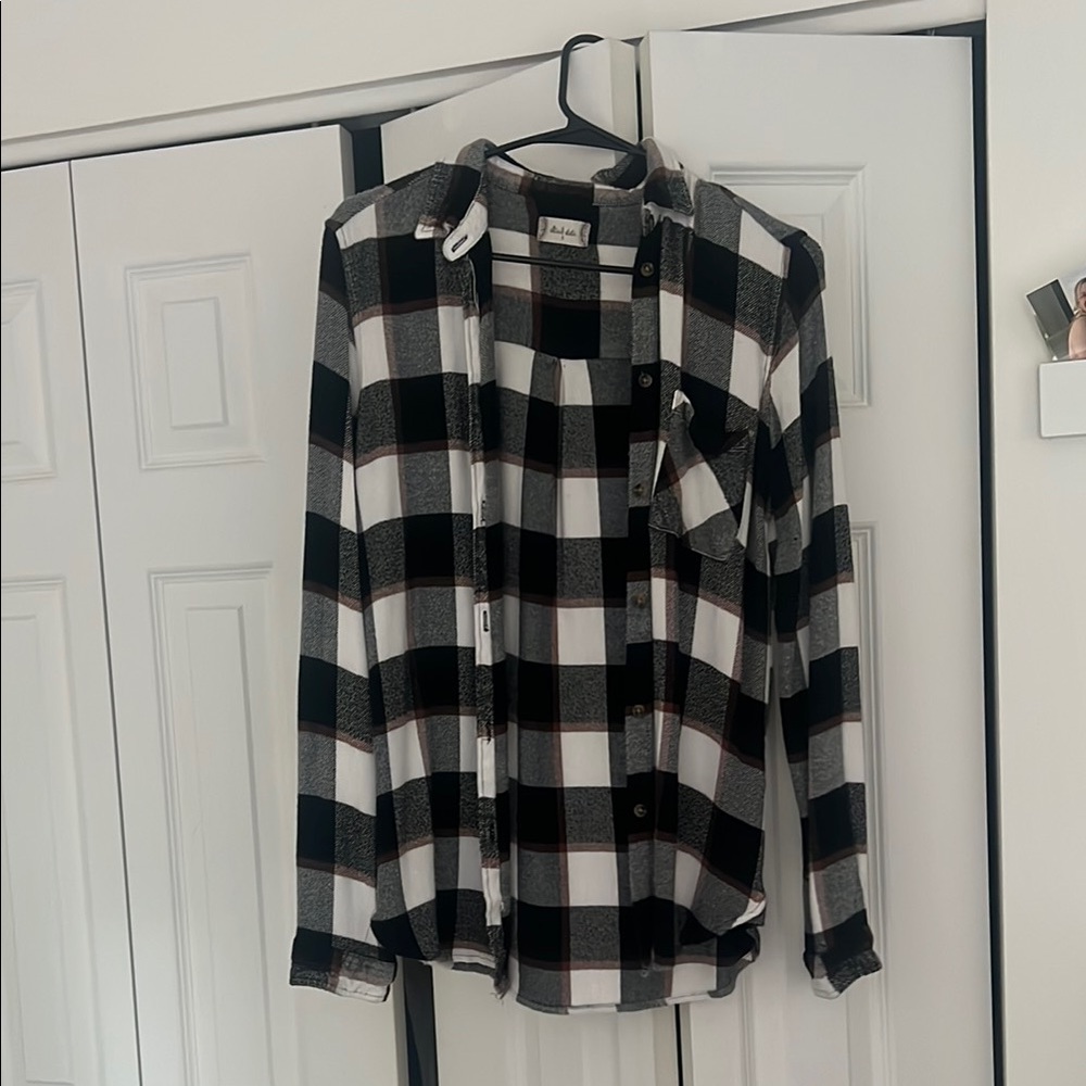 Black and White Plaid Button-Up Shirt